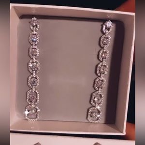 Round Graduated Stimulant Diamond Long Drop Linear Cz Earrings